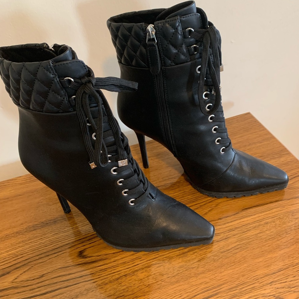 HOT Jennifer Lopez Ankle Boots